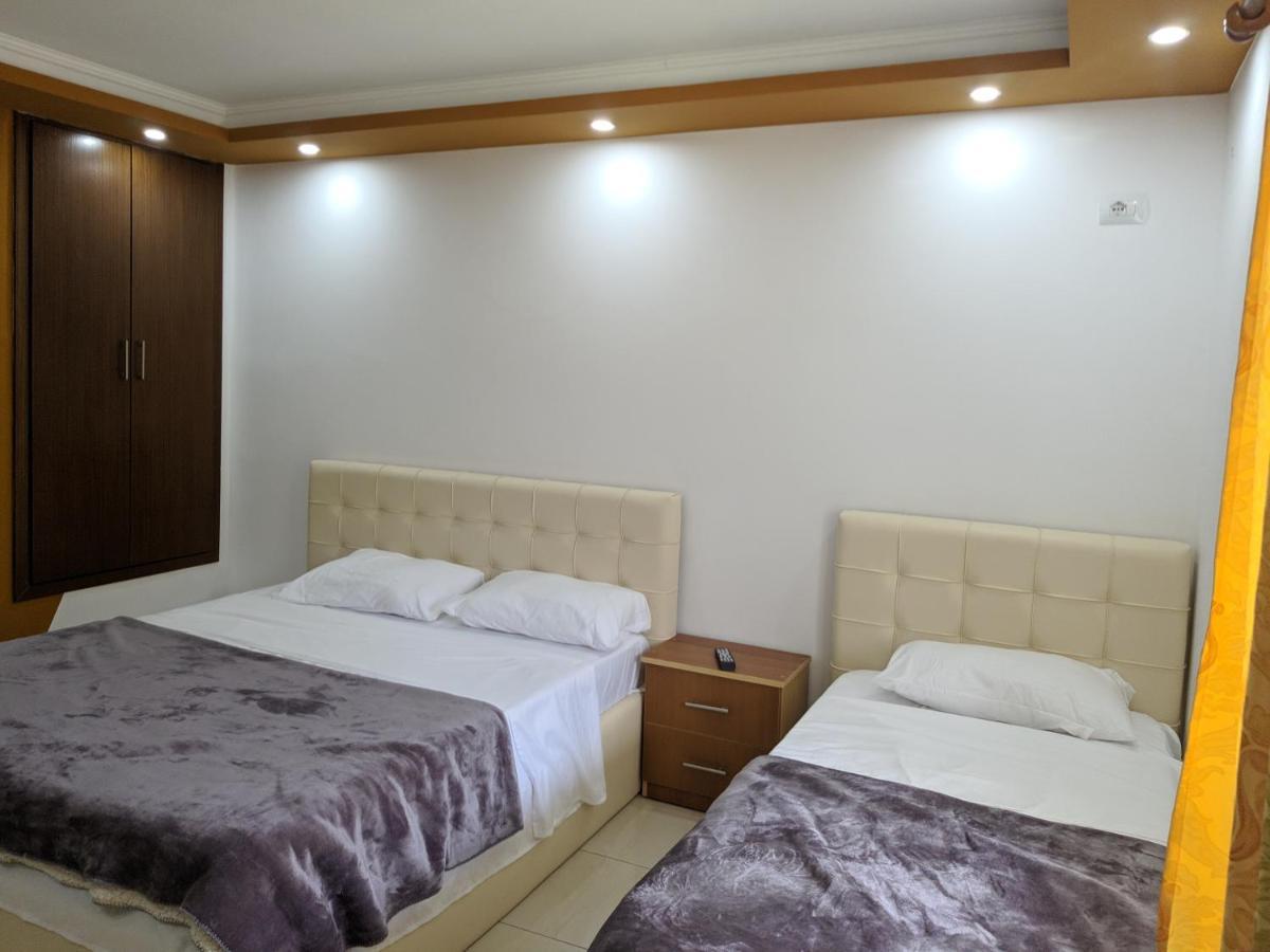 Guesthouse Alvi Përmet Kültér fotó